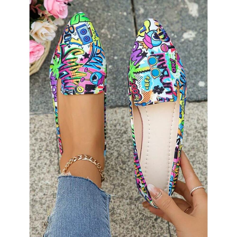 Women's Pointed Toe Color Patterned Flat Slip-On Shoes, Urban Graffetti Size 9